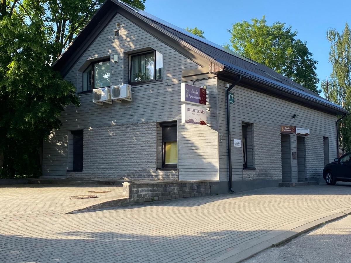 Siauliu Apartamentai Шяуляй Екстер'єр фото